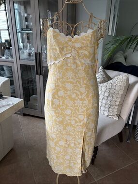 Yellow Floral Scallop-Trim Midi Dress
